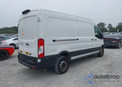 2024 Ford Transit-250 z USA, uszkodzony, nr VIN 1FTBR1C89RKB70560